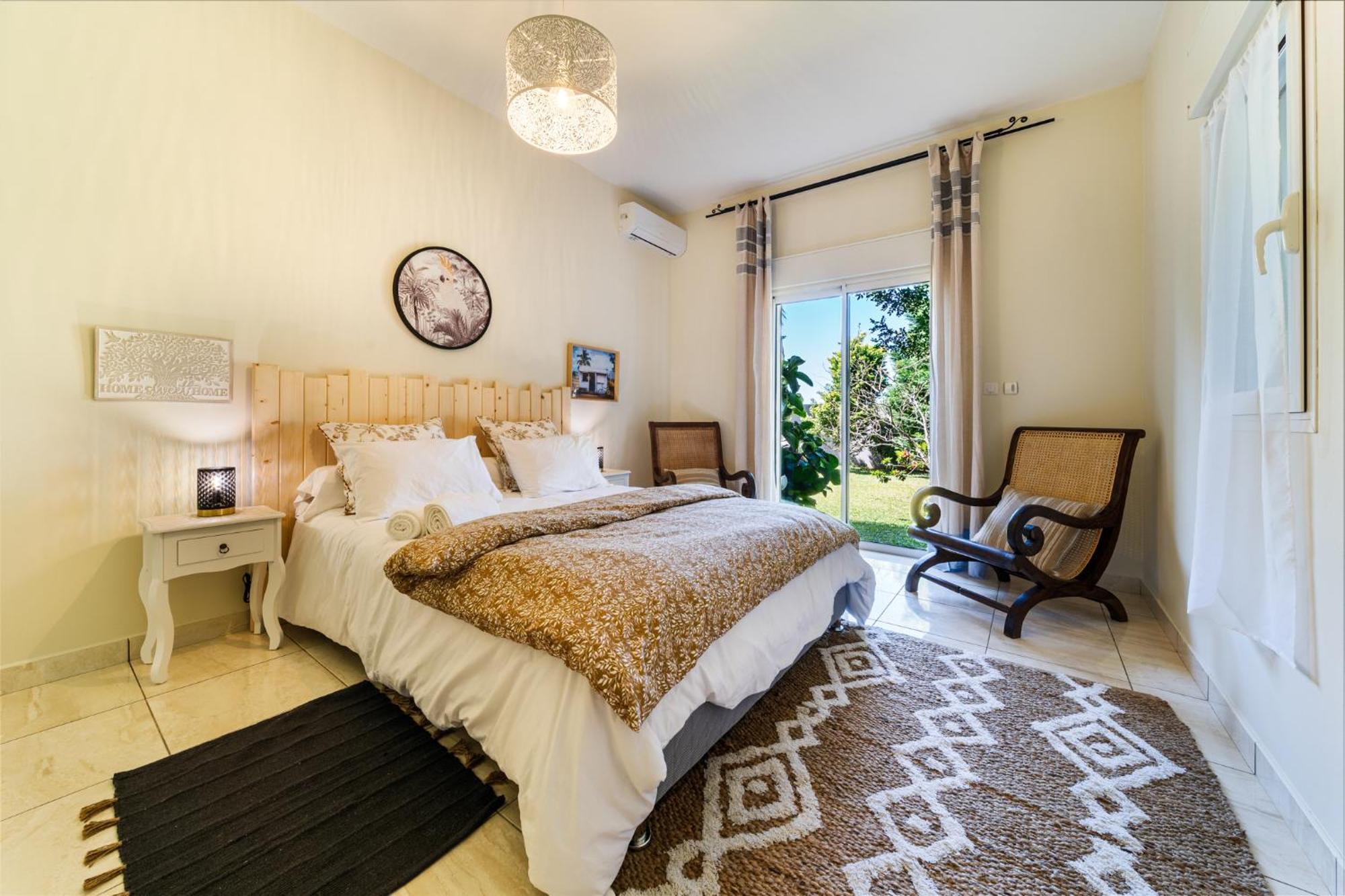 Villa Et Grand Jacuzzi Six Personnes, En Pleine Nature 圣若瑟 外观 照片